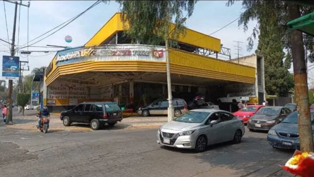 Local Comercial Spot2