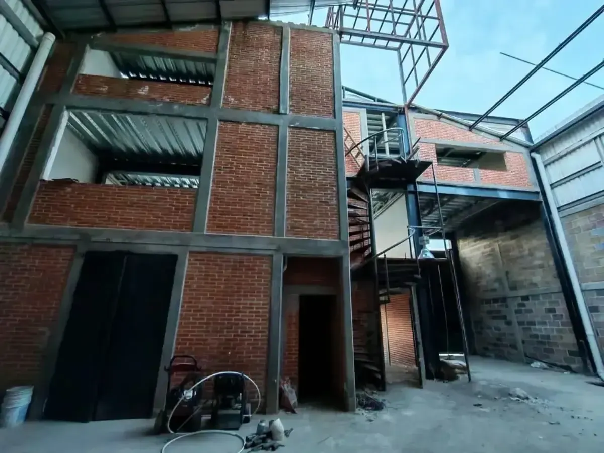 Industrial Spot2