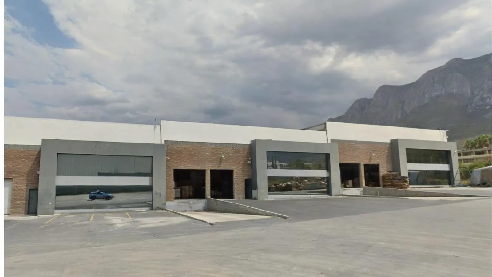 Industrial Spot2