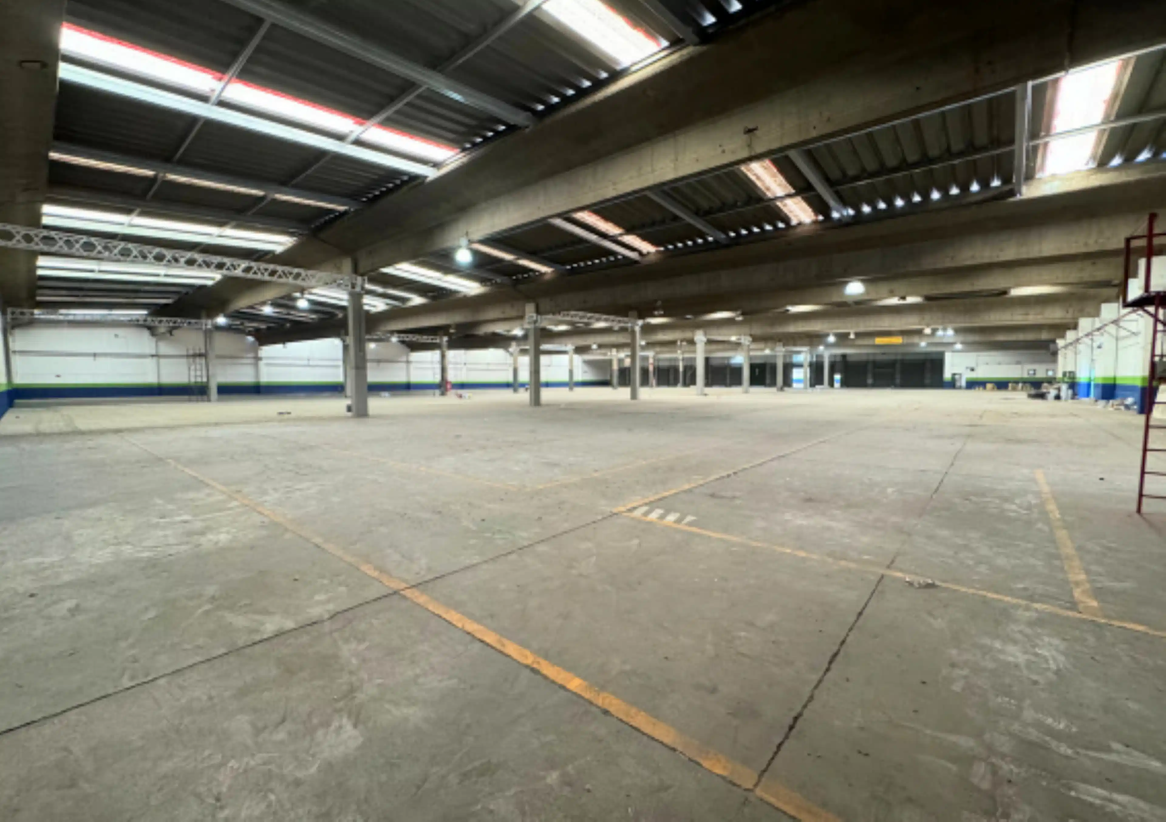 Bodega Comercial Renta, Col. Niños Héroes