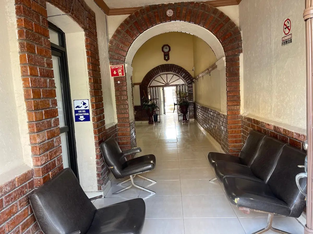 Local Comercial Spot2