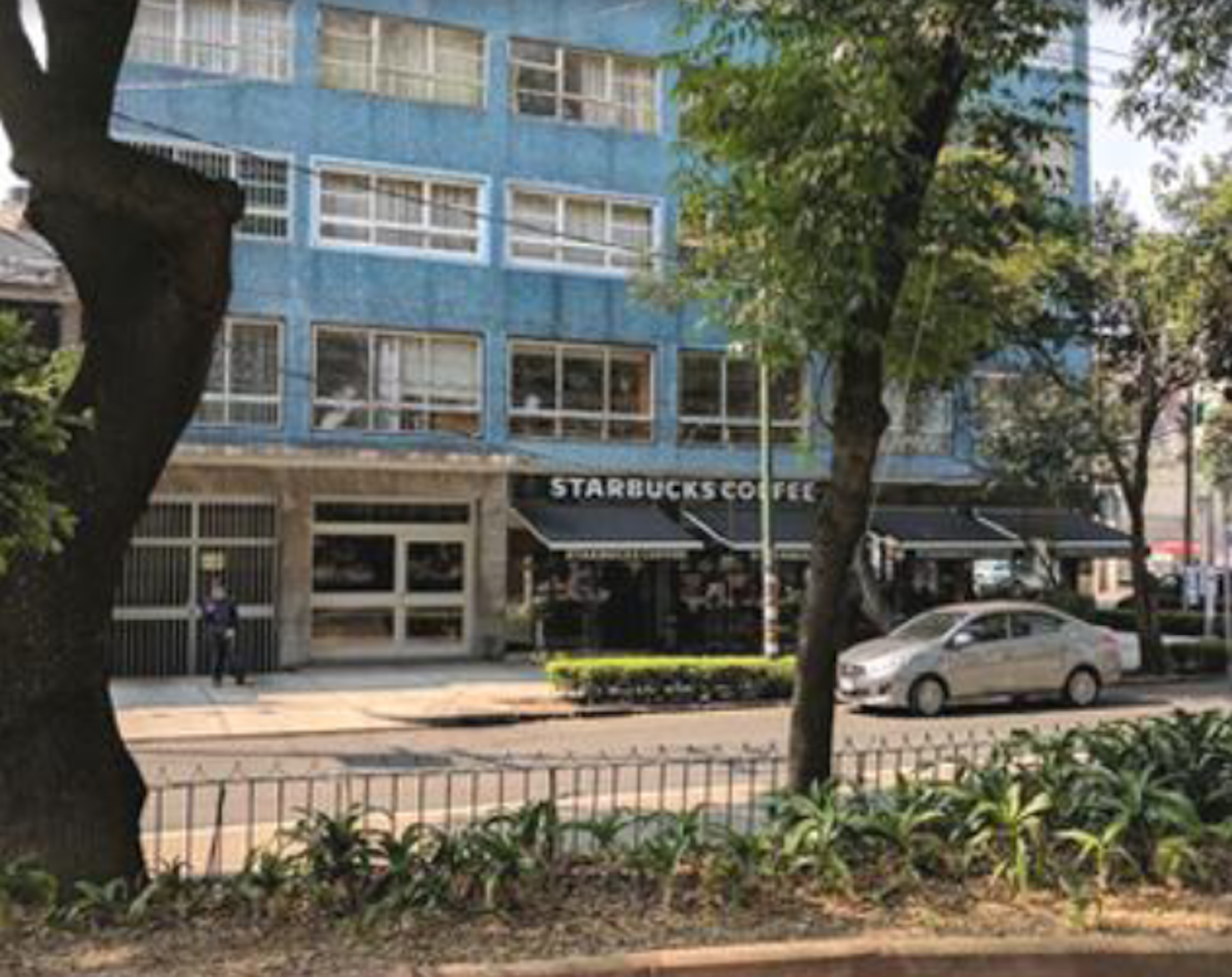 Spot image 0