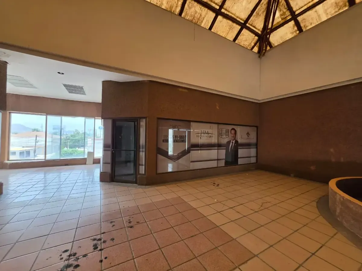 Local Comercial Spot2