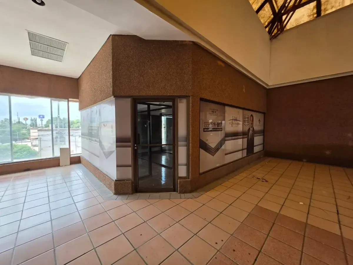 Local Comercial Spot2