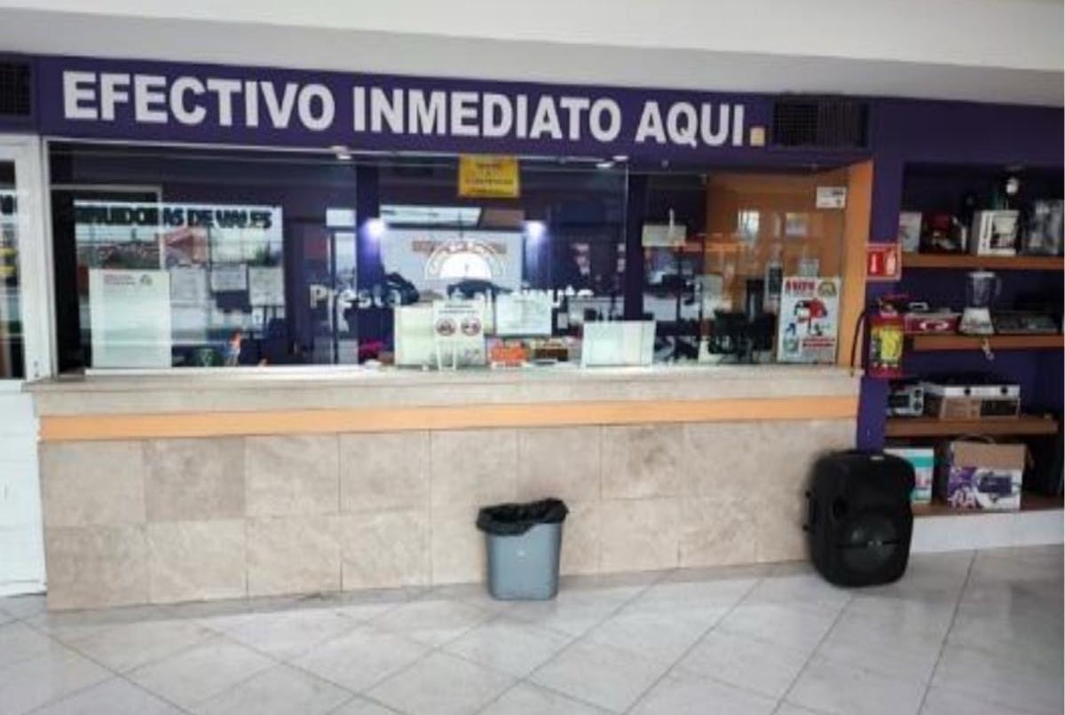 Local Comercial Spot2