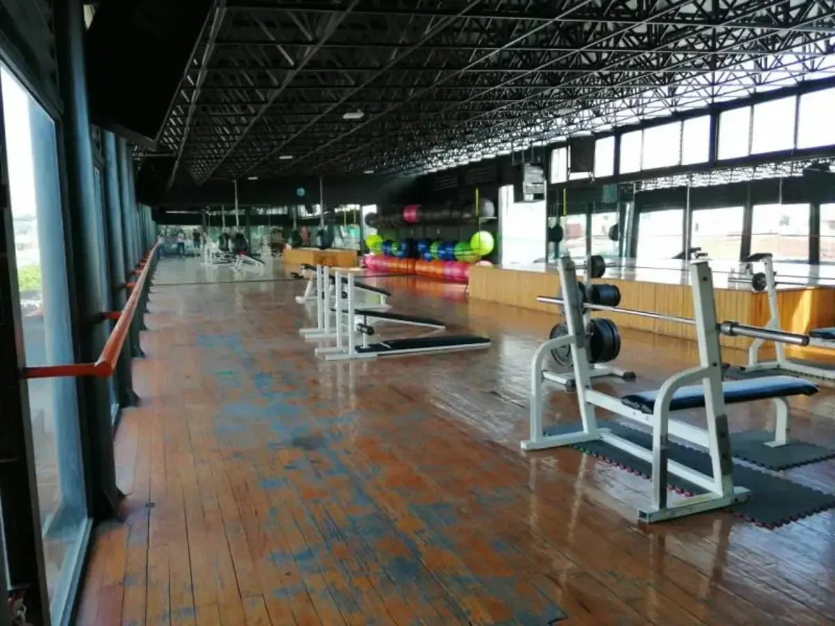 Local Comercial Spot2