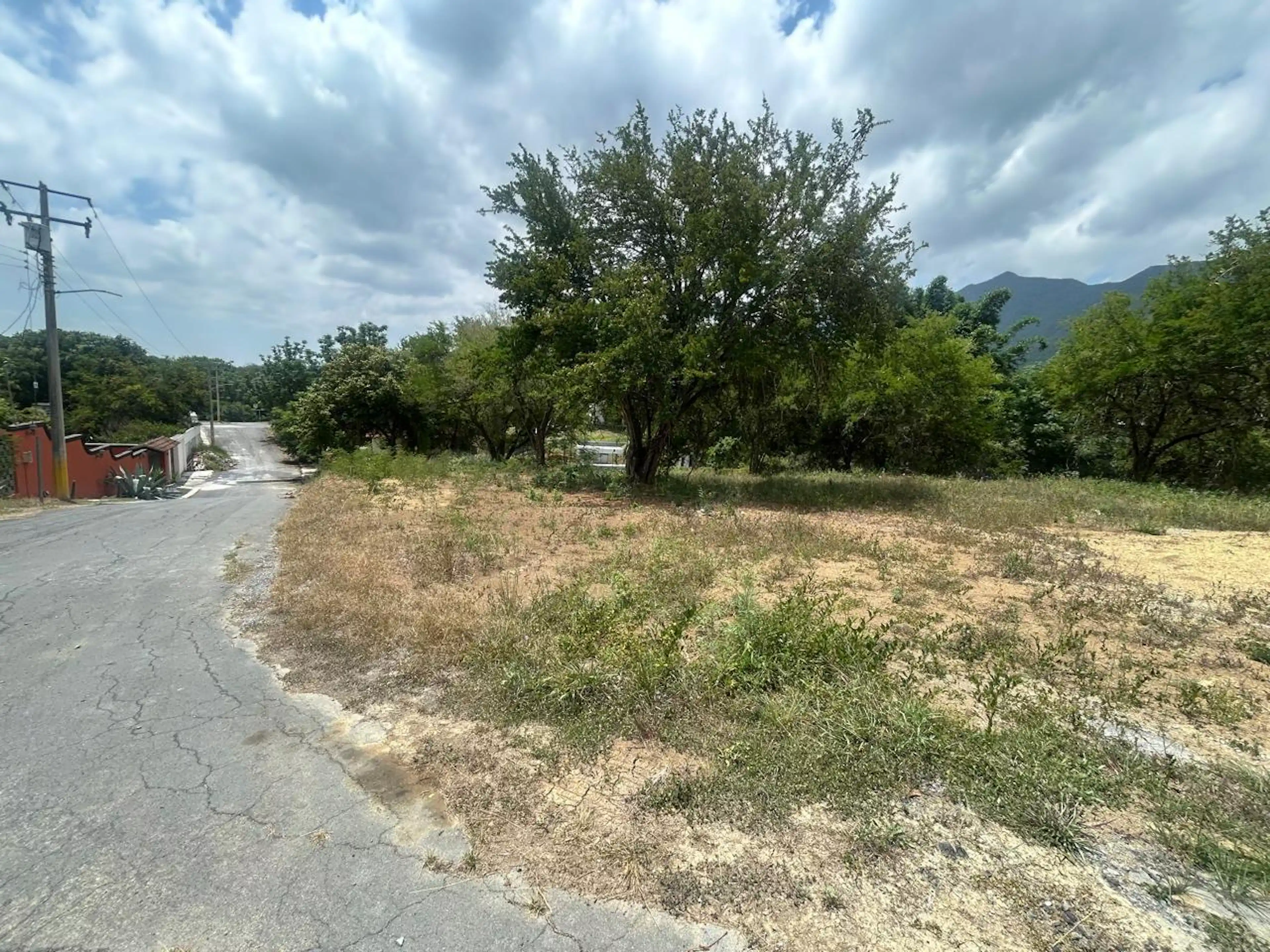 VENTA DE TERRENO FRACCIONAMIENTO CAMPESTRE PRIVADO SIERRA VISTA