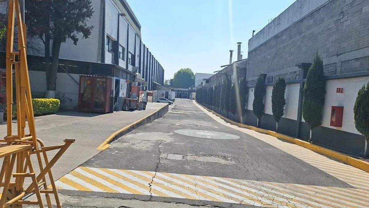 Industrial Spot2