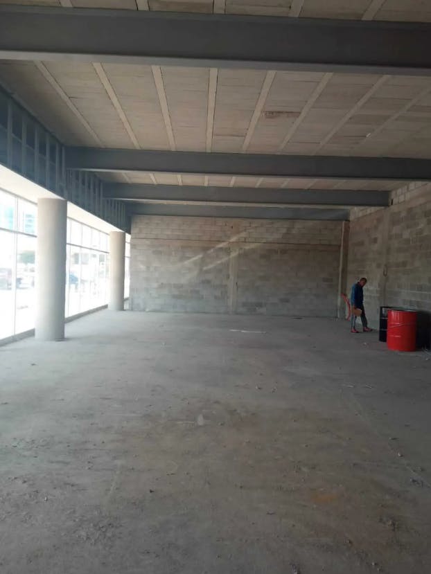 Local Comercial Spot2