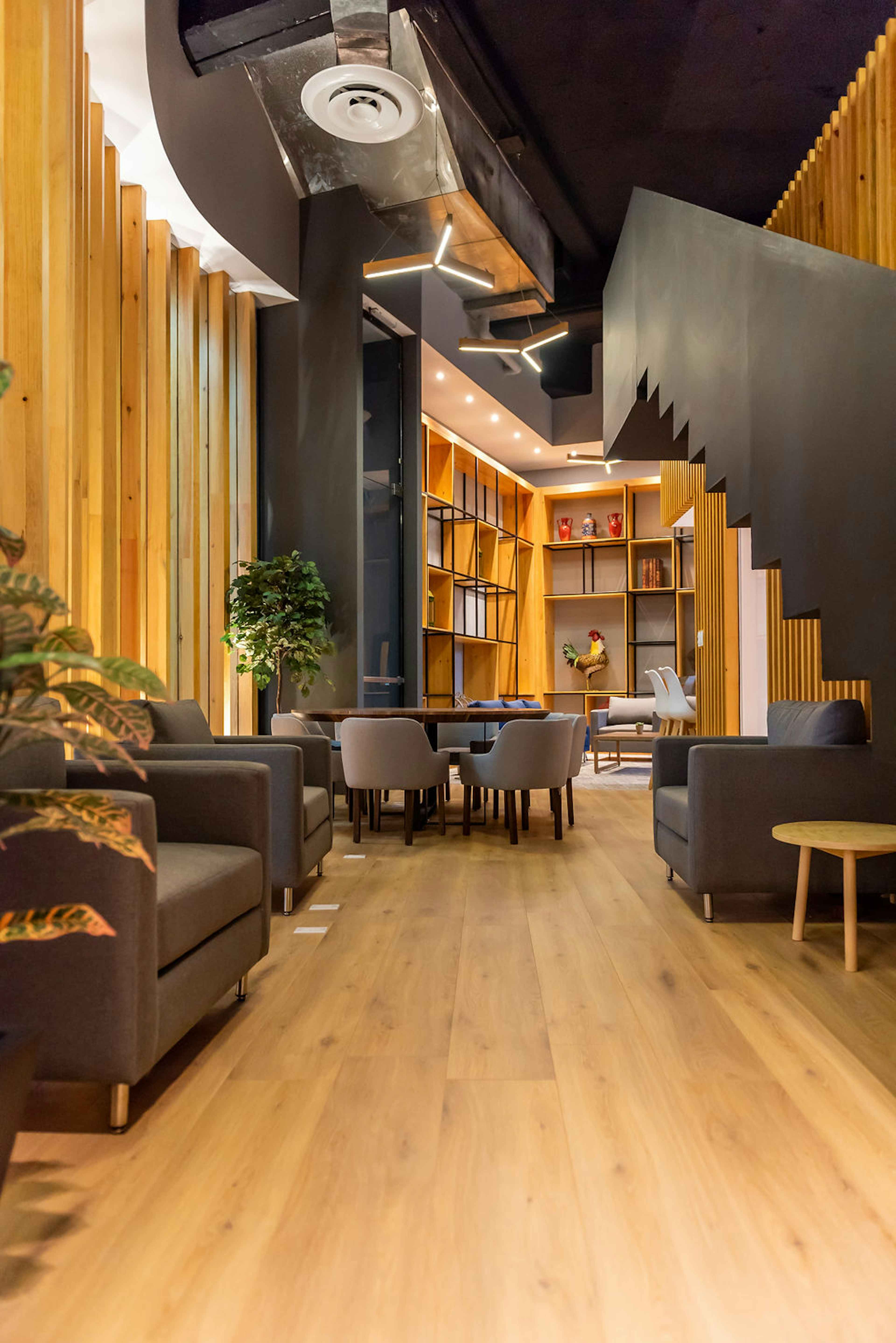 Colabora Punto La Roca