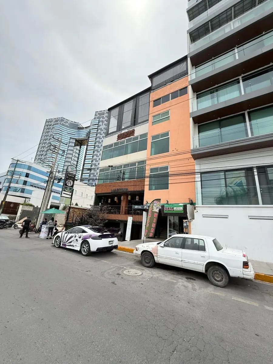 Local Comercial Spot2