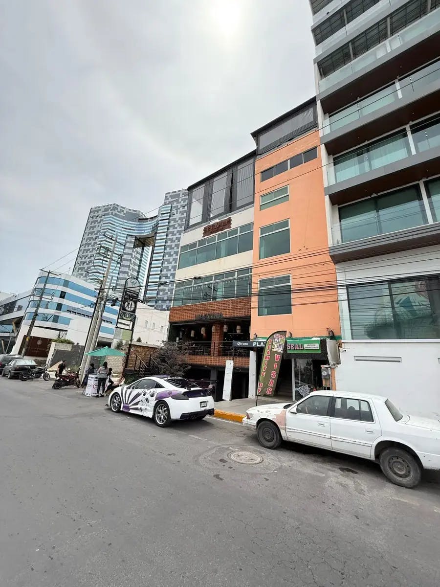 Local Comercial Spot2