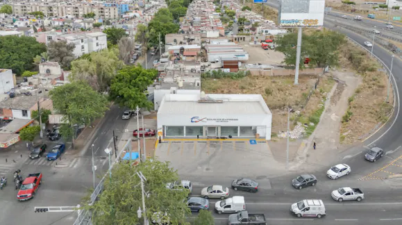 Local Comercial Spot2