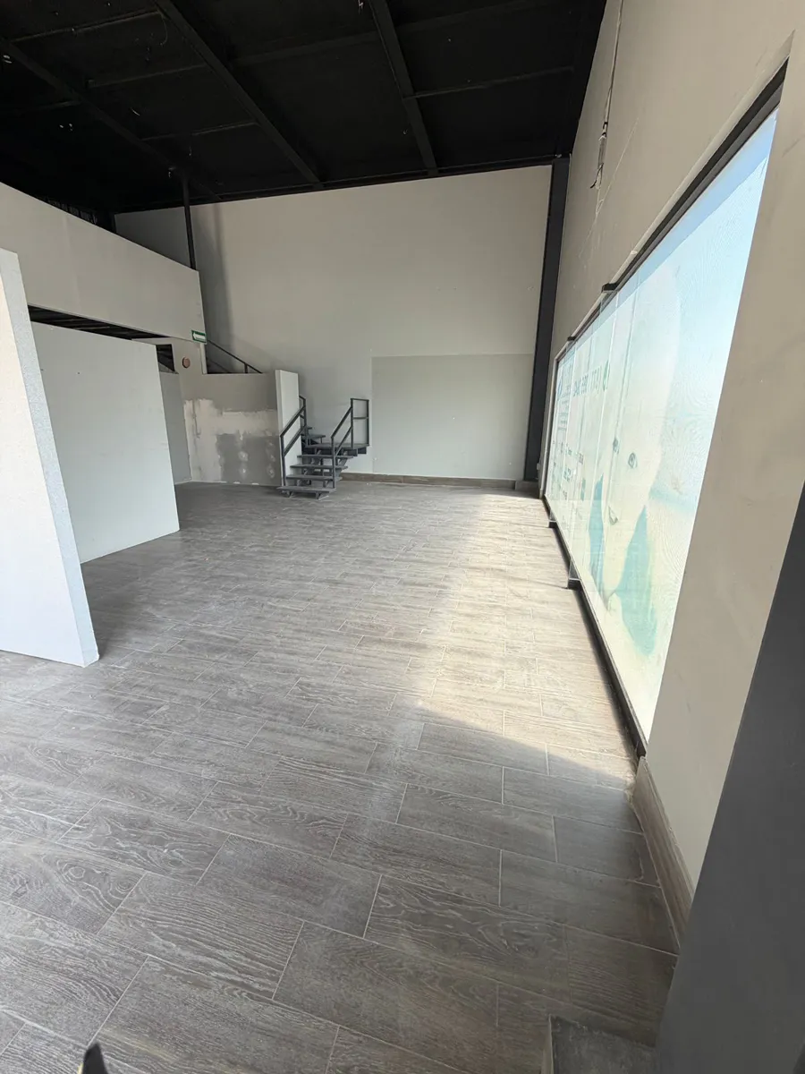 Local Comercial Spot2