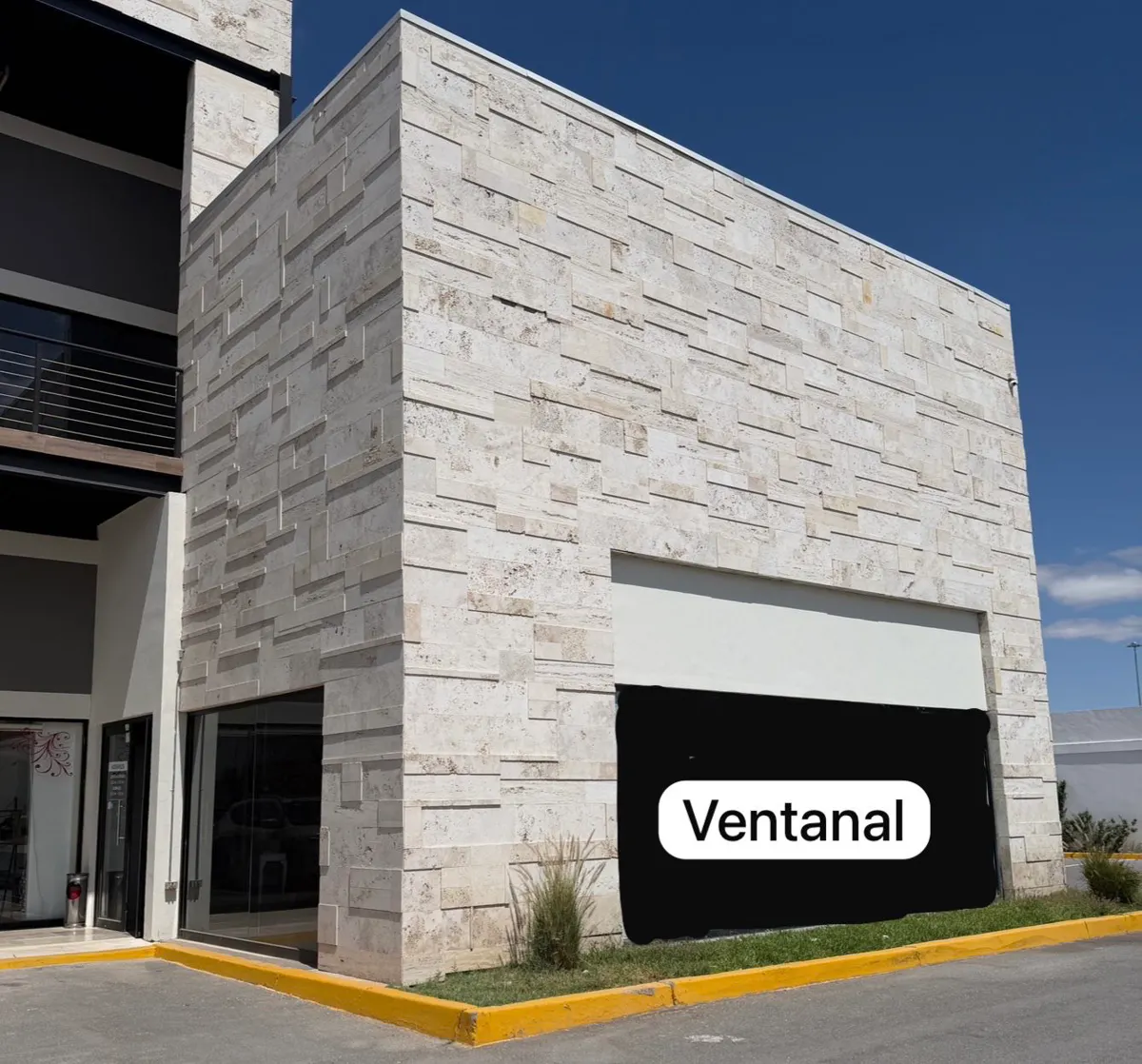 Local Comercial Spot2