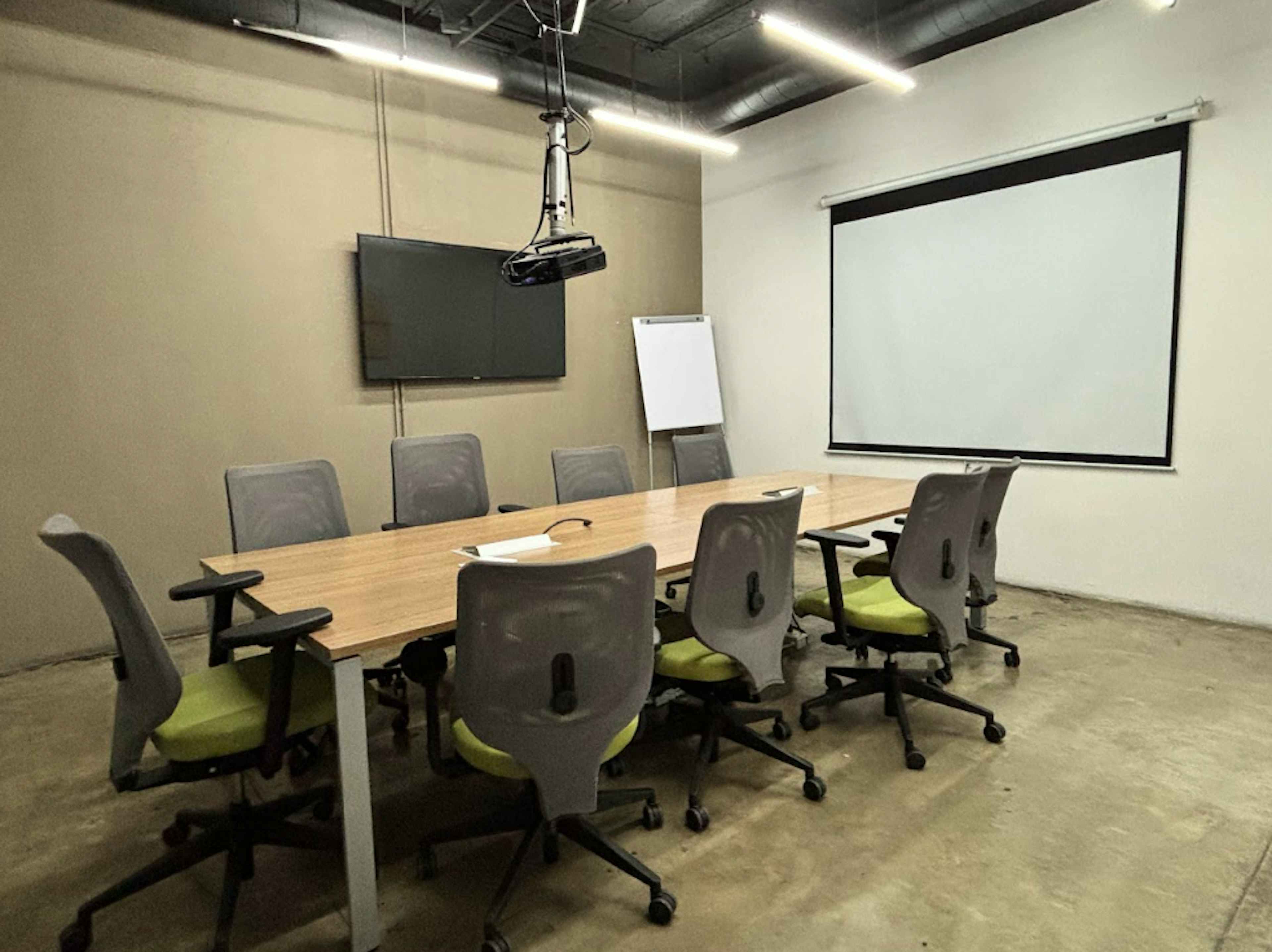 Piso 3 Oficina 321 - 4p