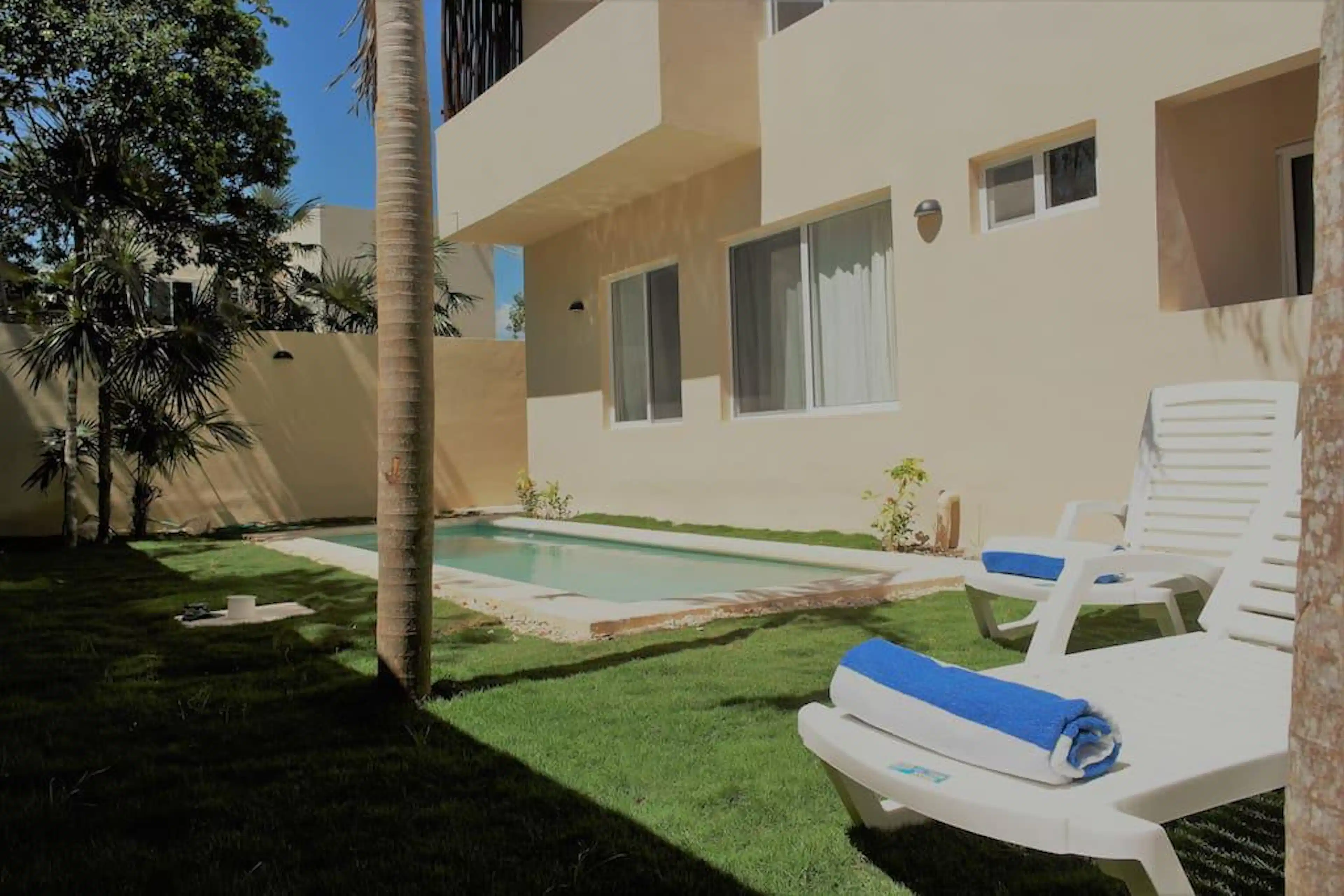 Edificio En Venta En La Veleta Tulum Con 3 Departamentos | Ideal Para Inversión | P3321 S/n