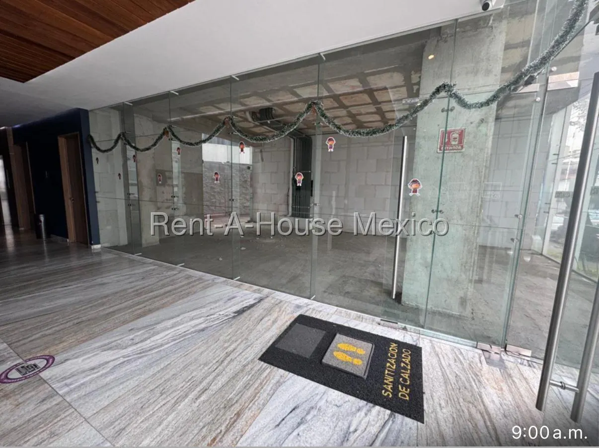 Local Comercial Spot2