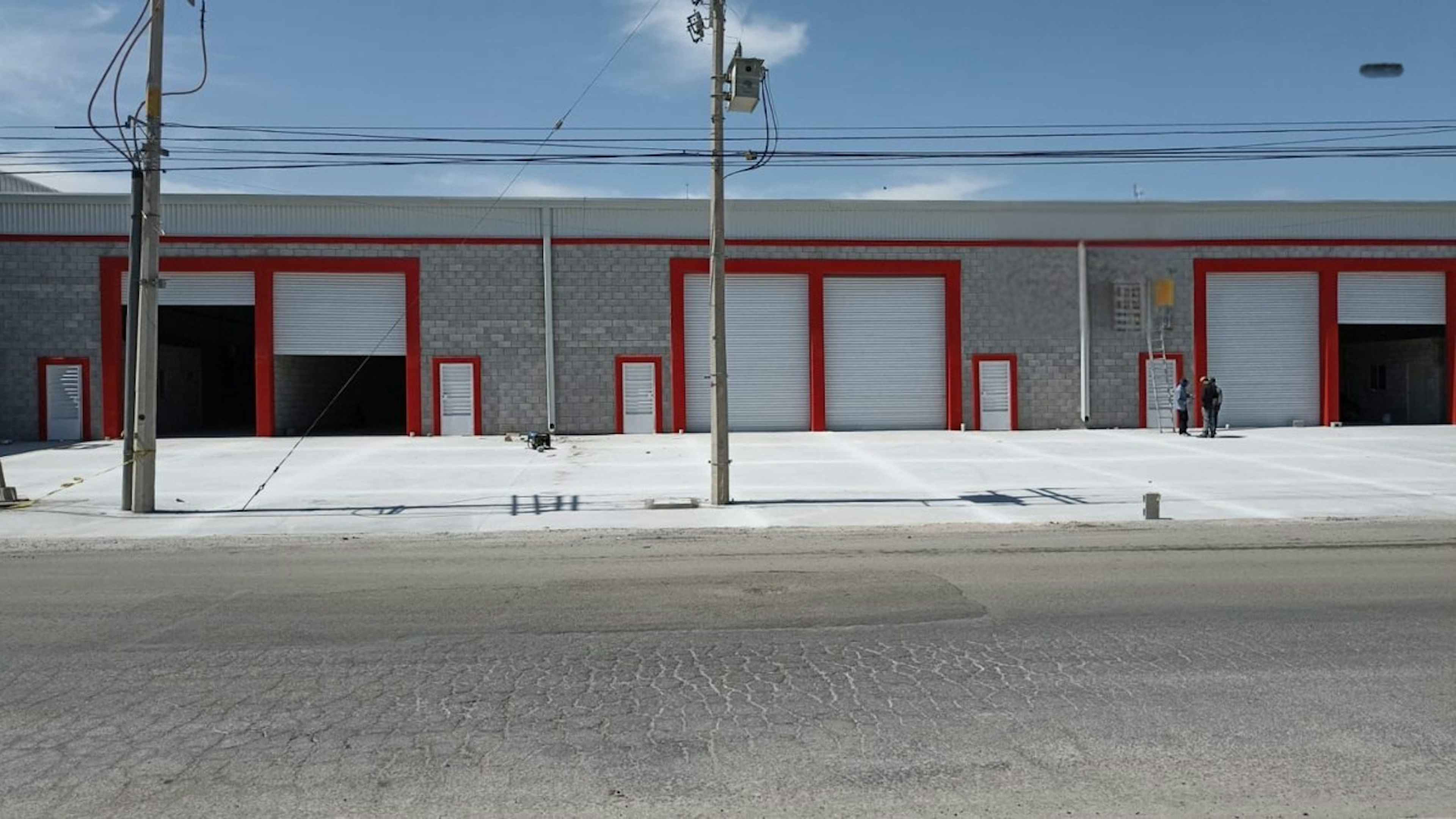 Calle Bravo Y Saltillo 400