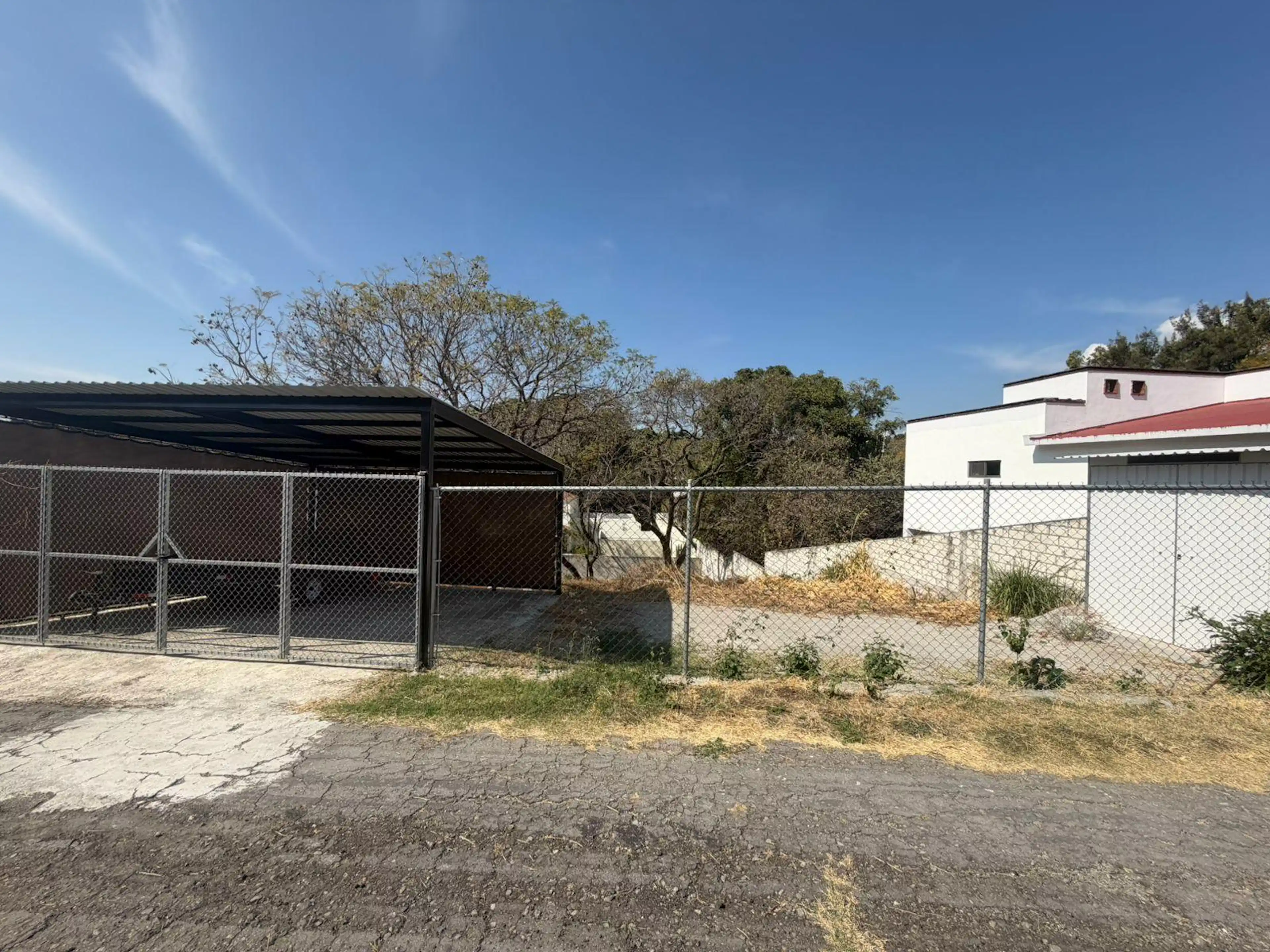 Terreno en Fraccionamiento Los Laureles, Norte de Cuernavaca