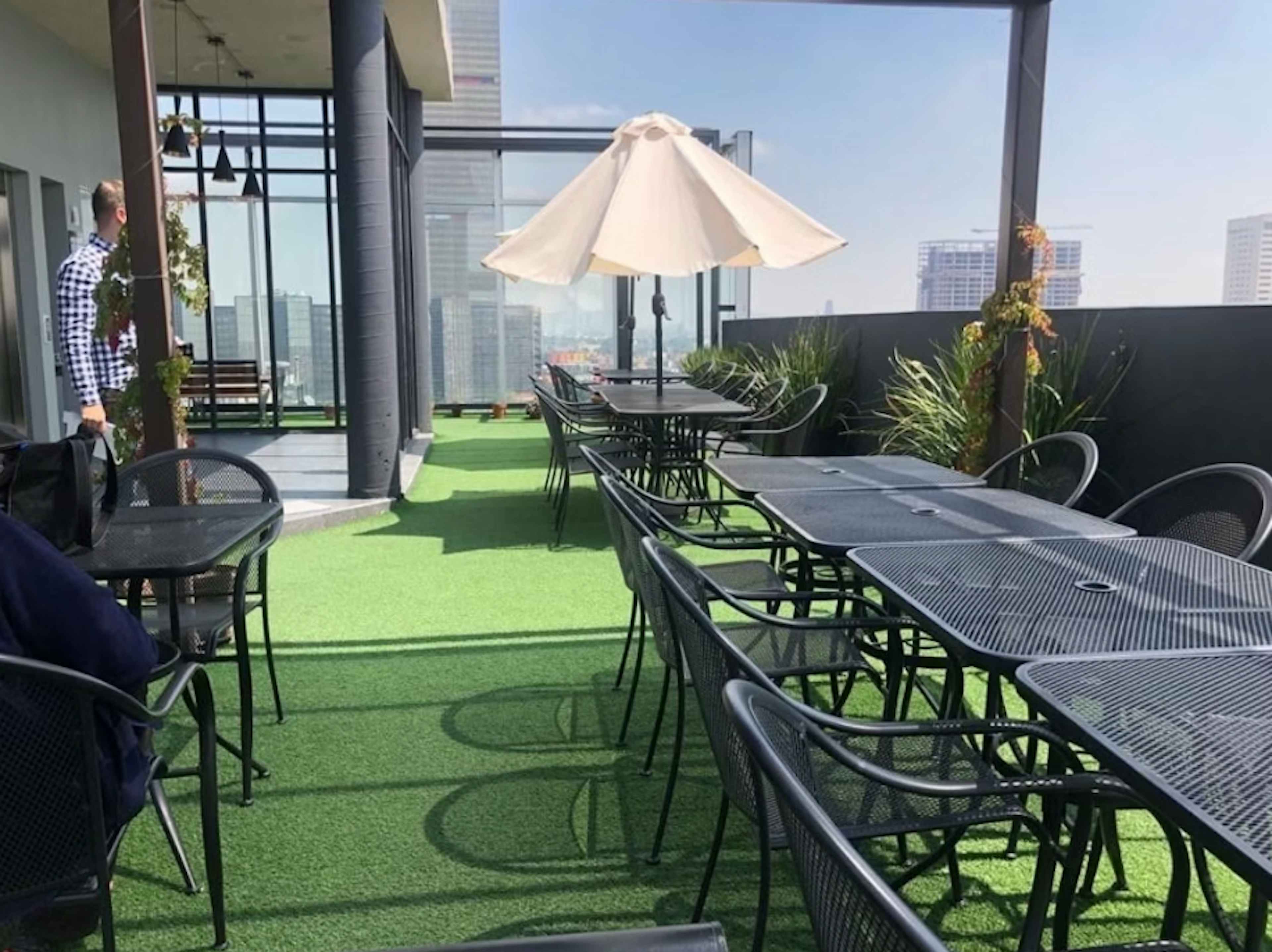 Av. Ejercito Nacional 154