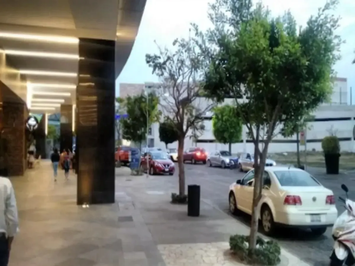 Local Comercial Spot2