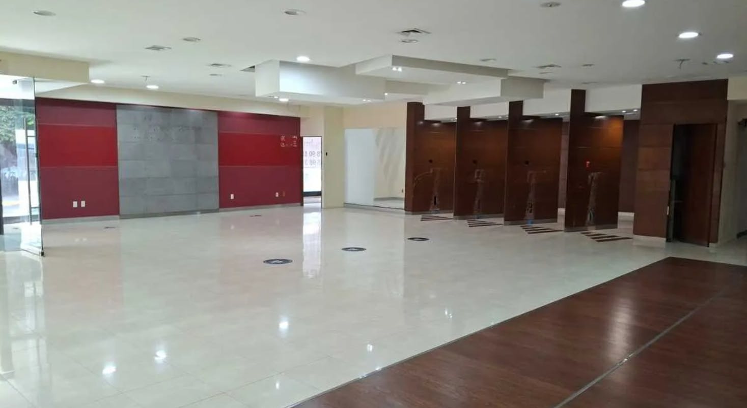 Local Comercial Spot2