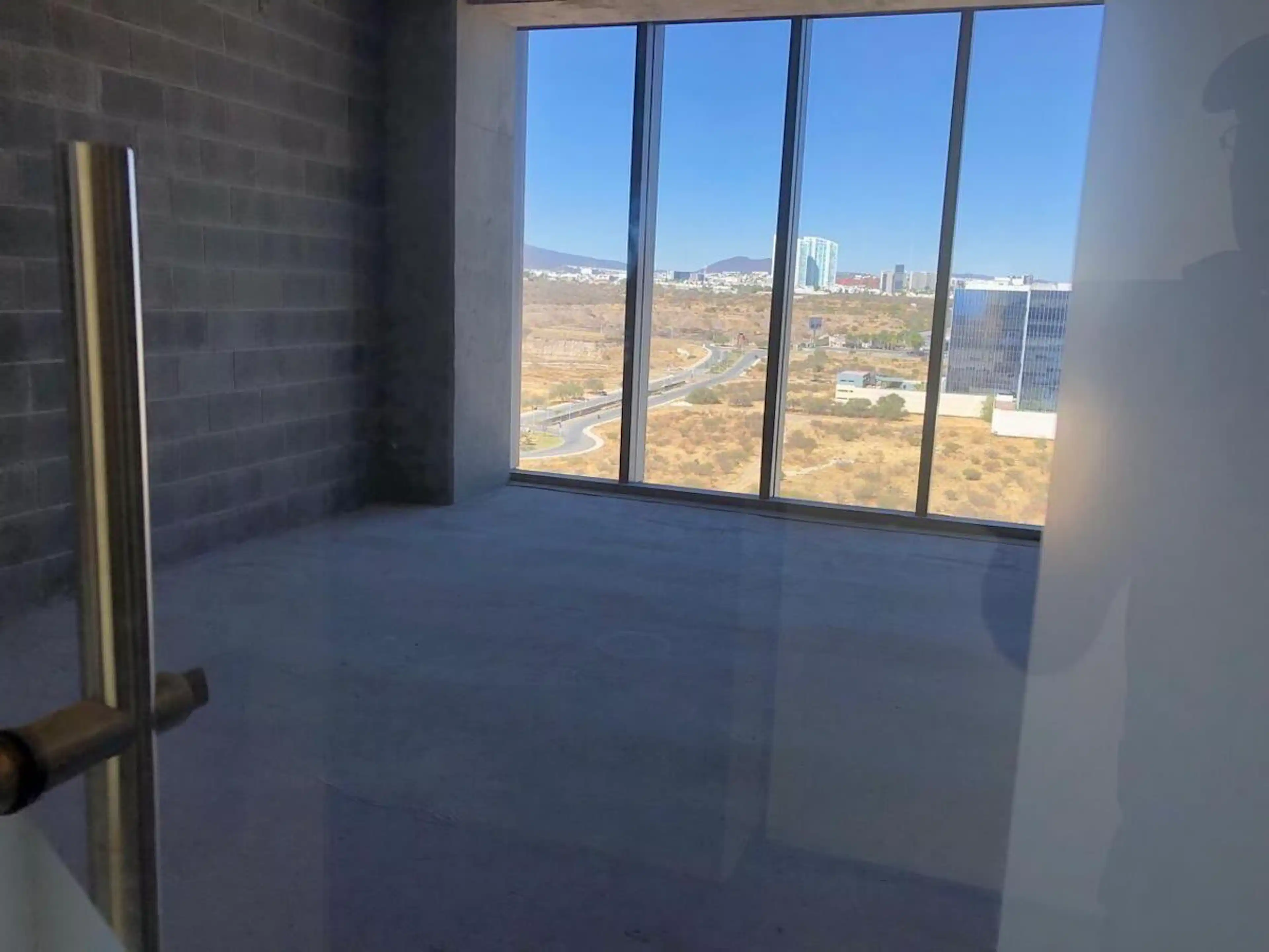 Oficina En Venta Torre Level De Jurica, Querétaro. S/N