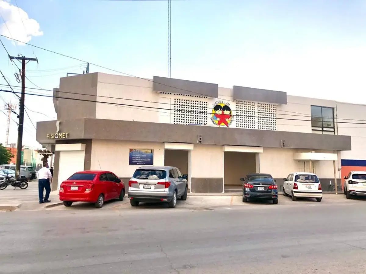 Local Comercial Spot2