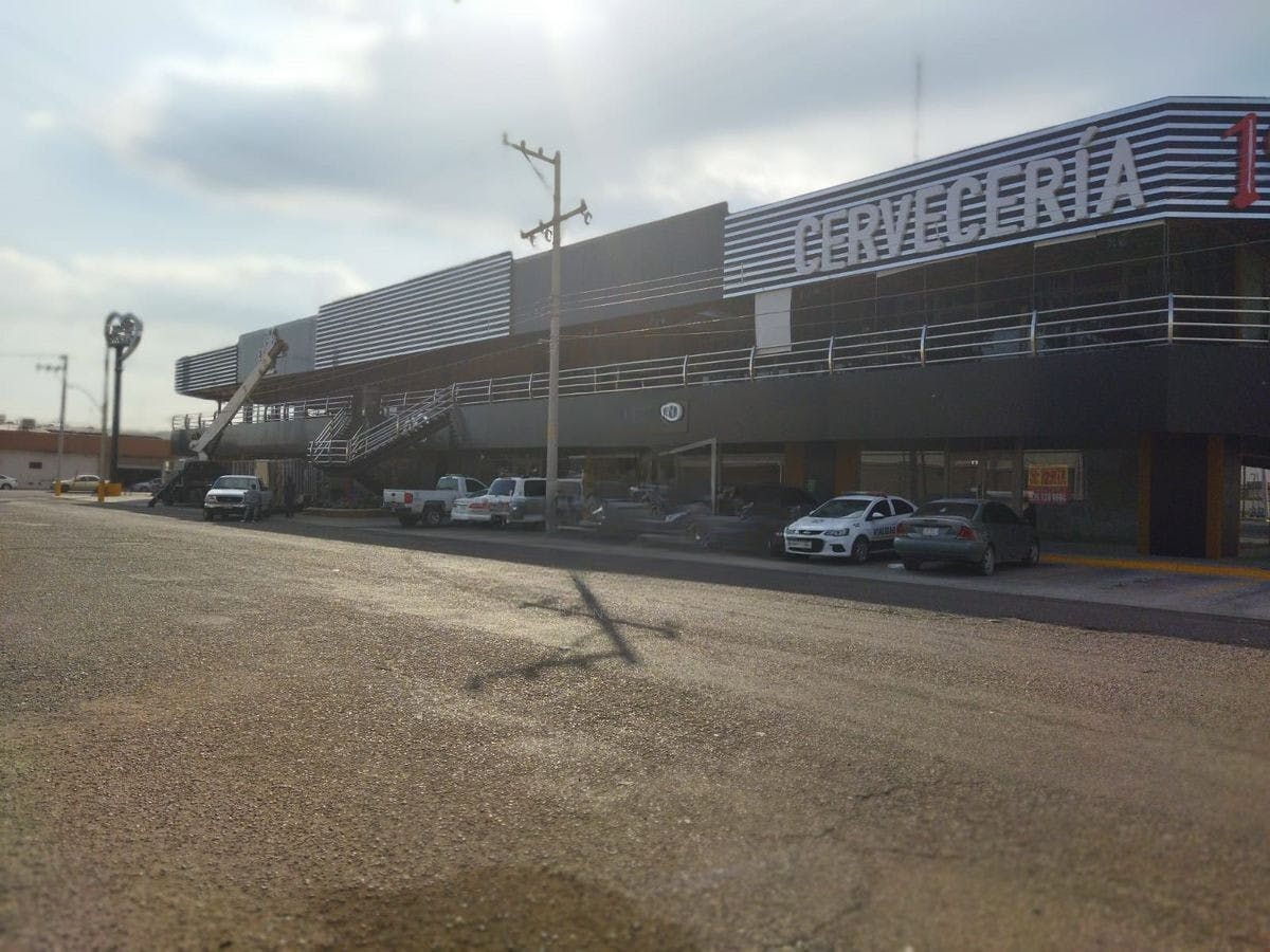 Local Comercial Spot2