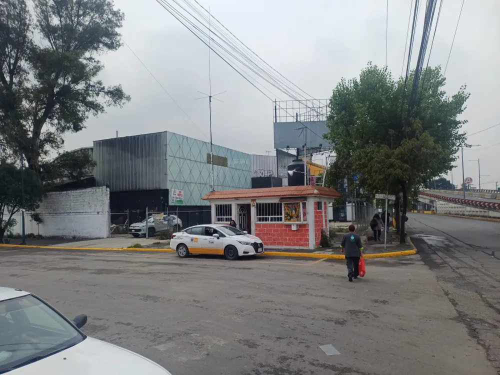 Local Comercial Spot2
