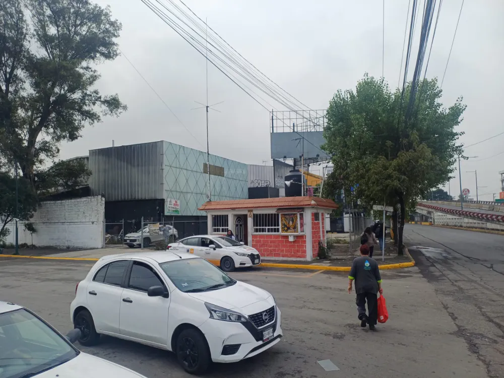 Local Comercial Spot2