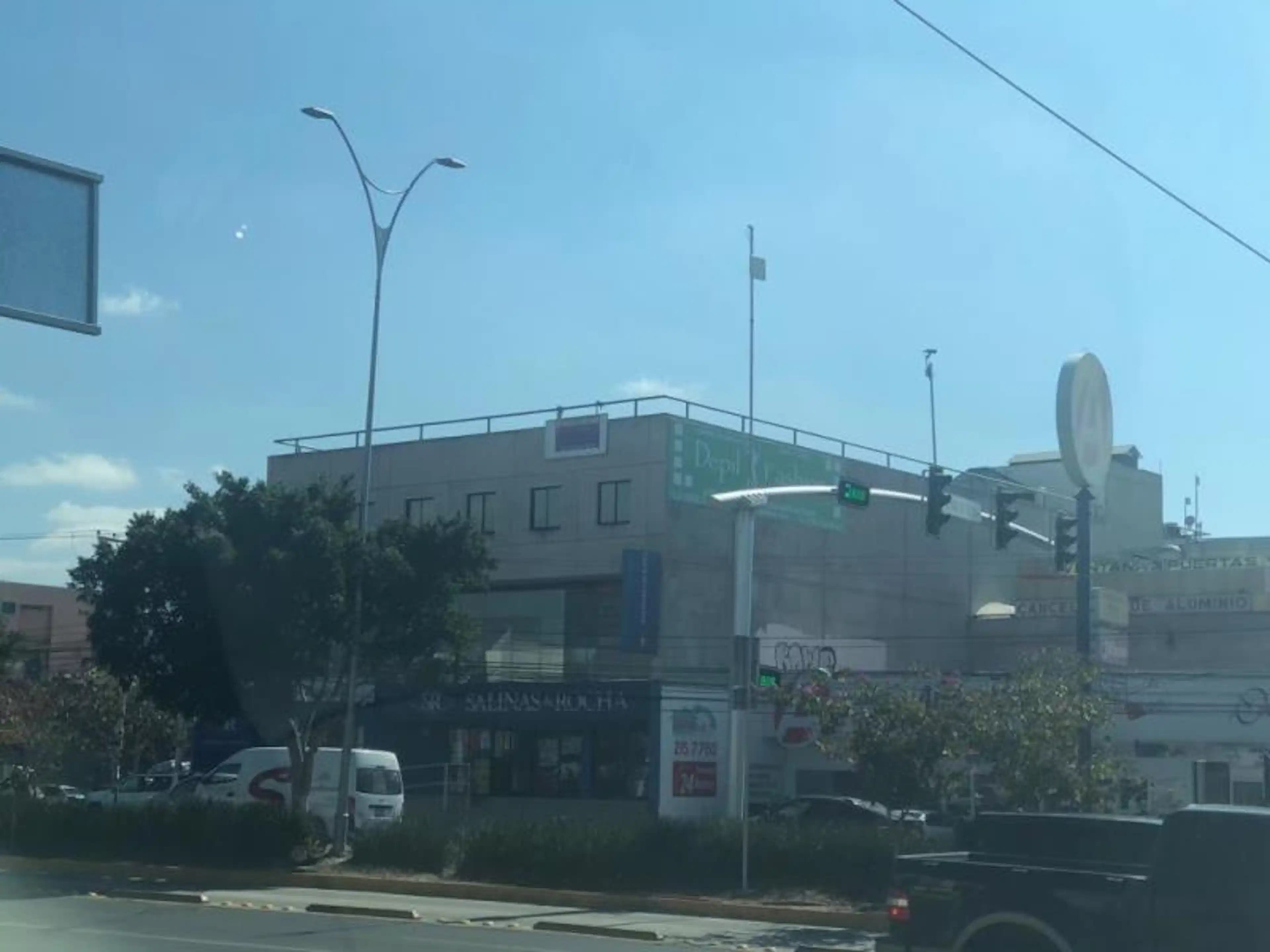 Av. Constituyentes 1