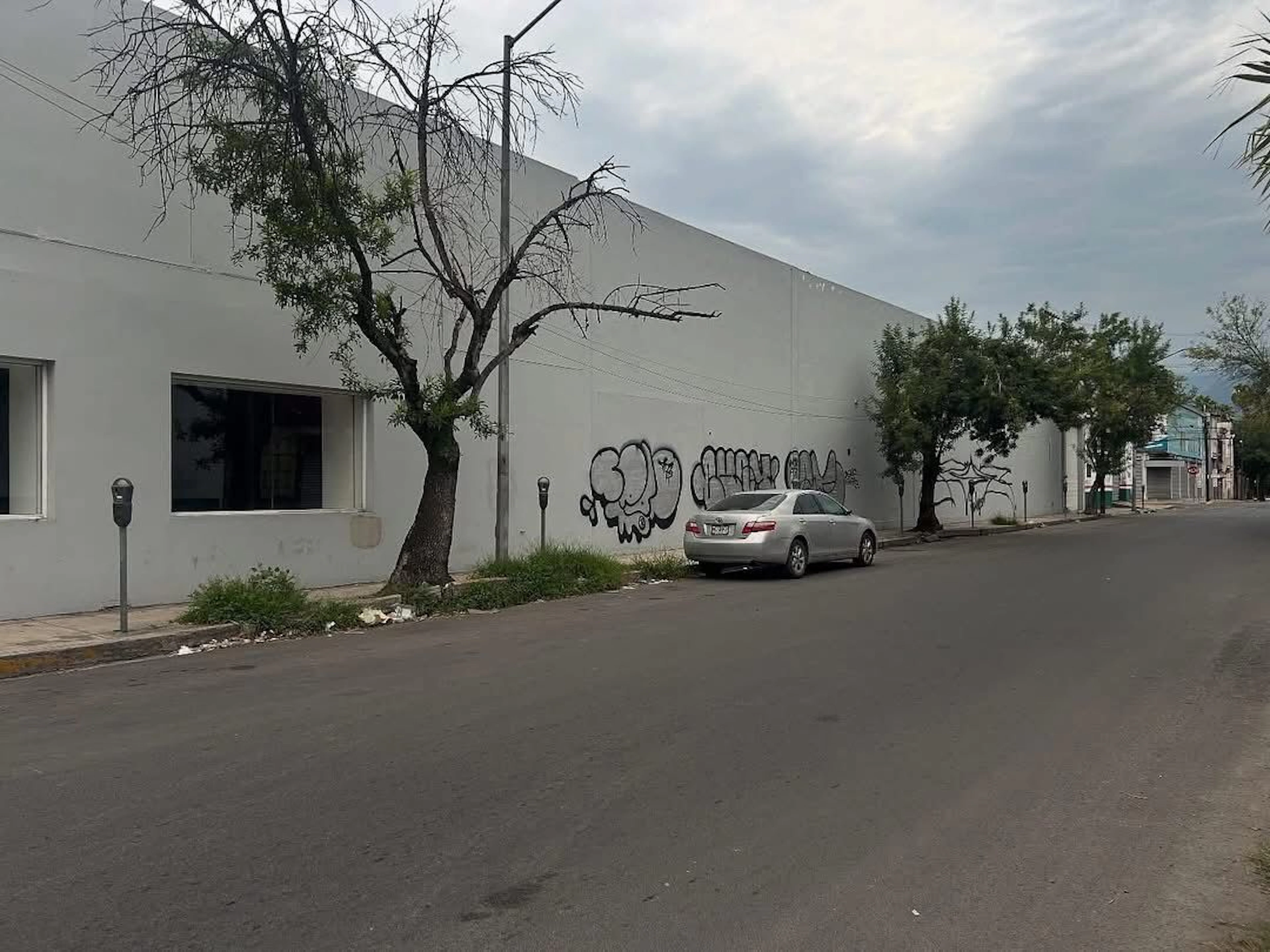 Local Comercial Spot2