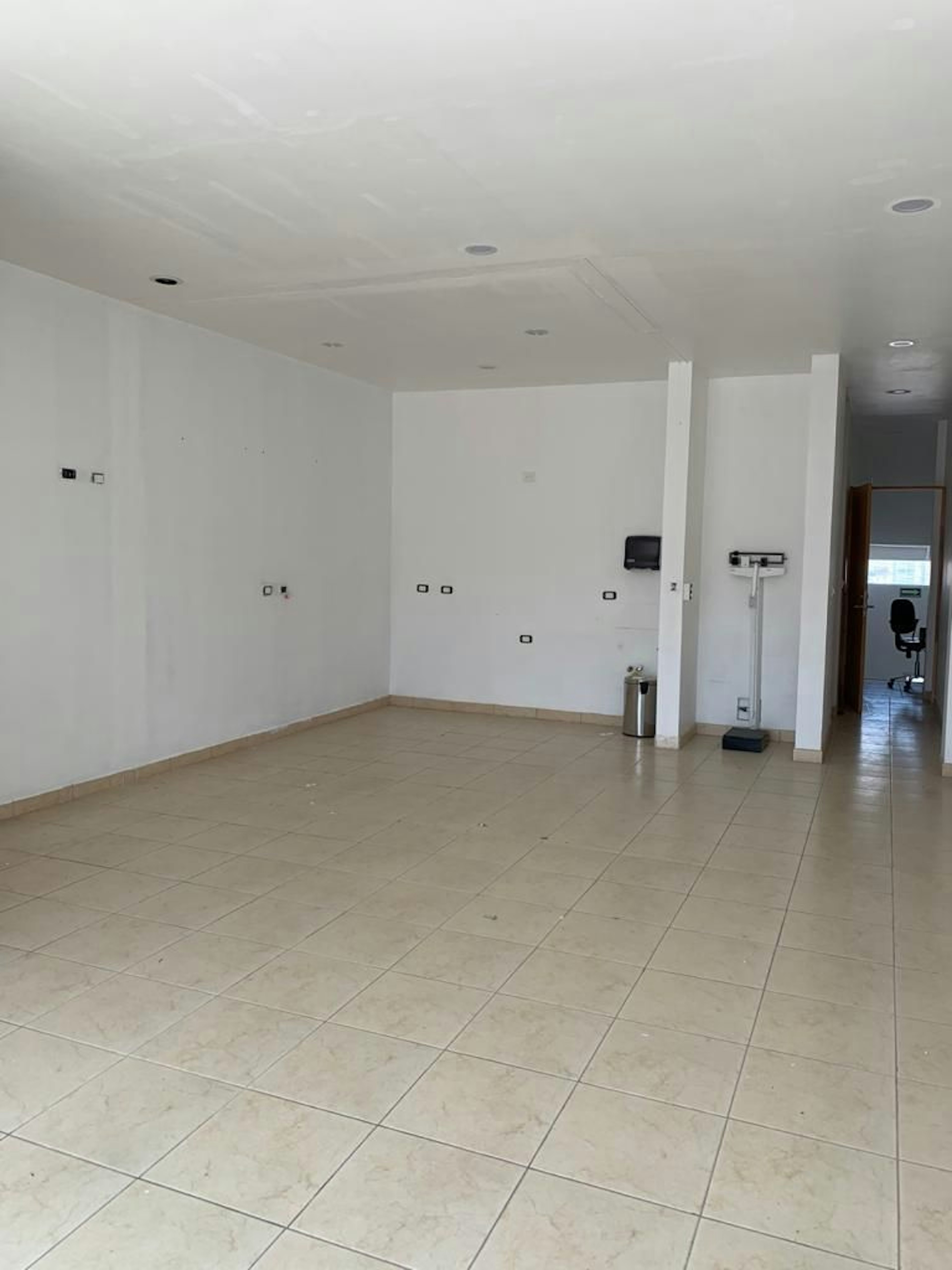 Spot image 0