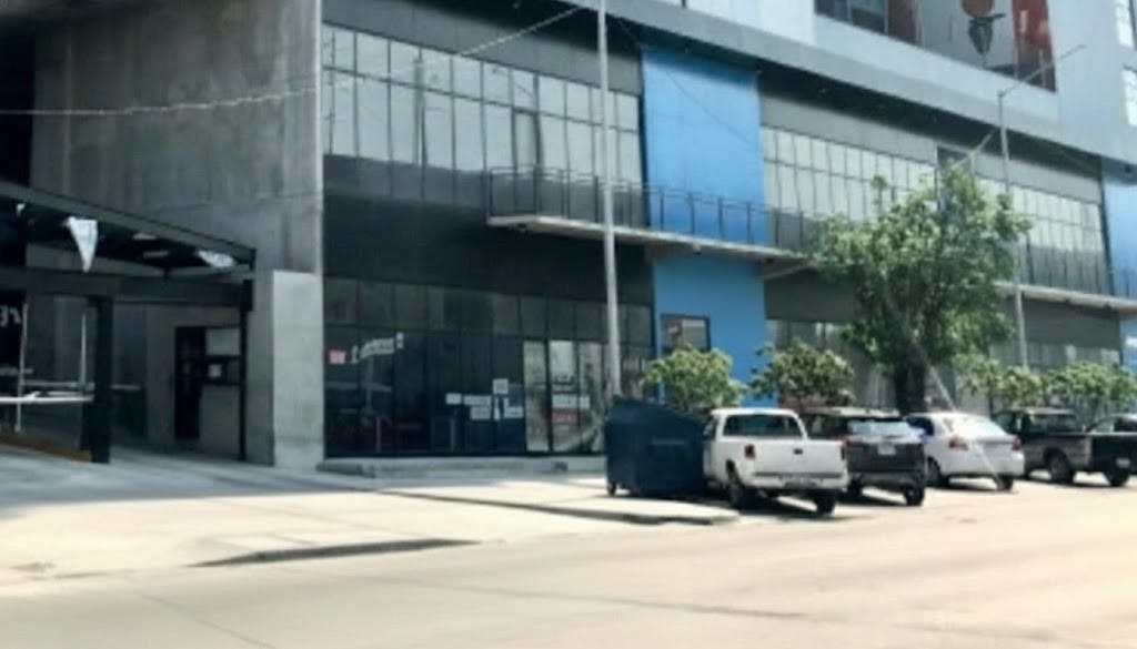 Local Comercial Spot2