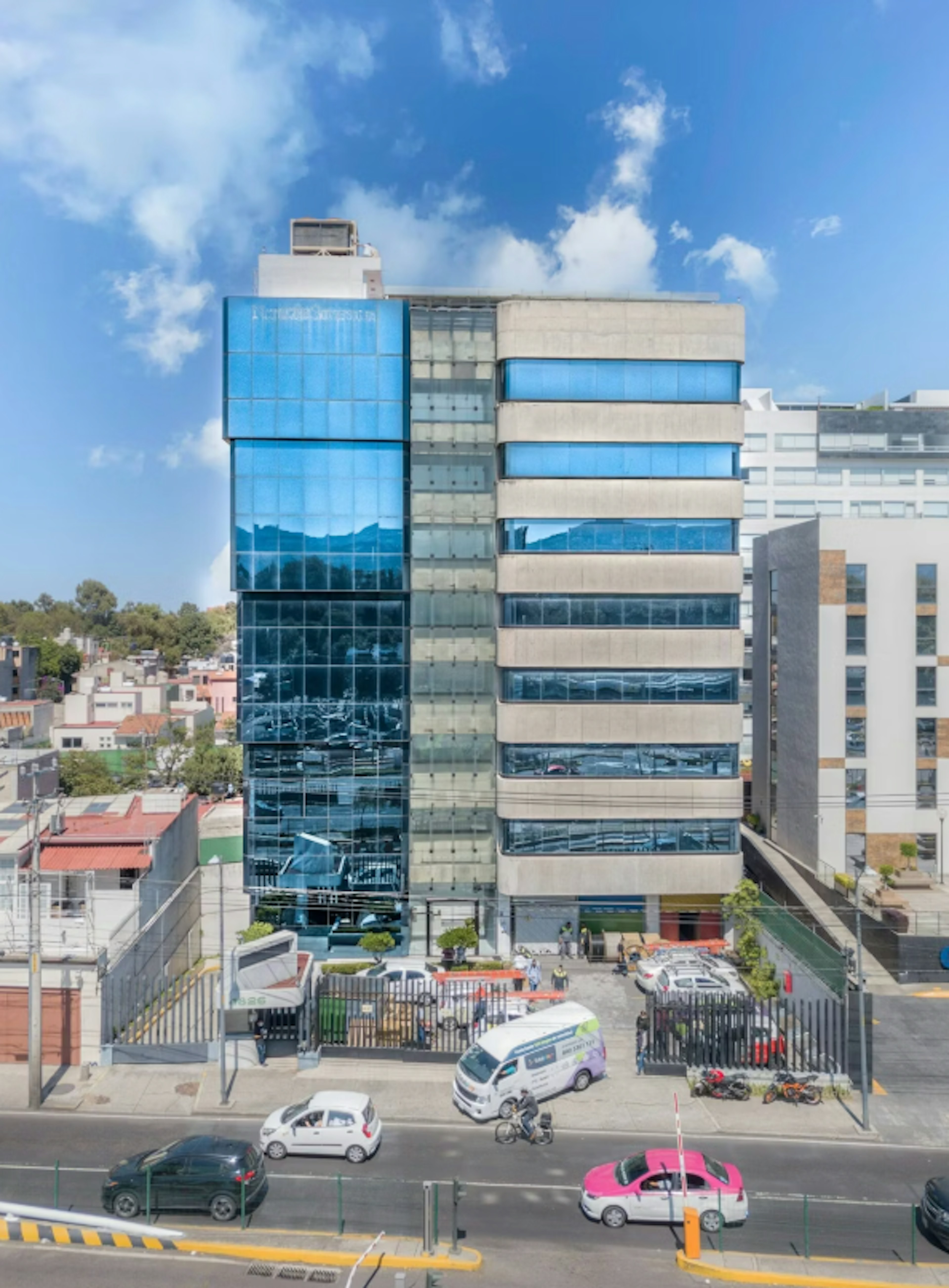 Edificio Periferico-photo