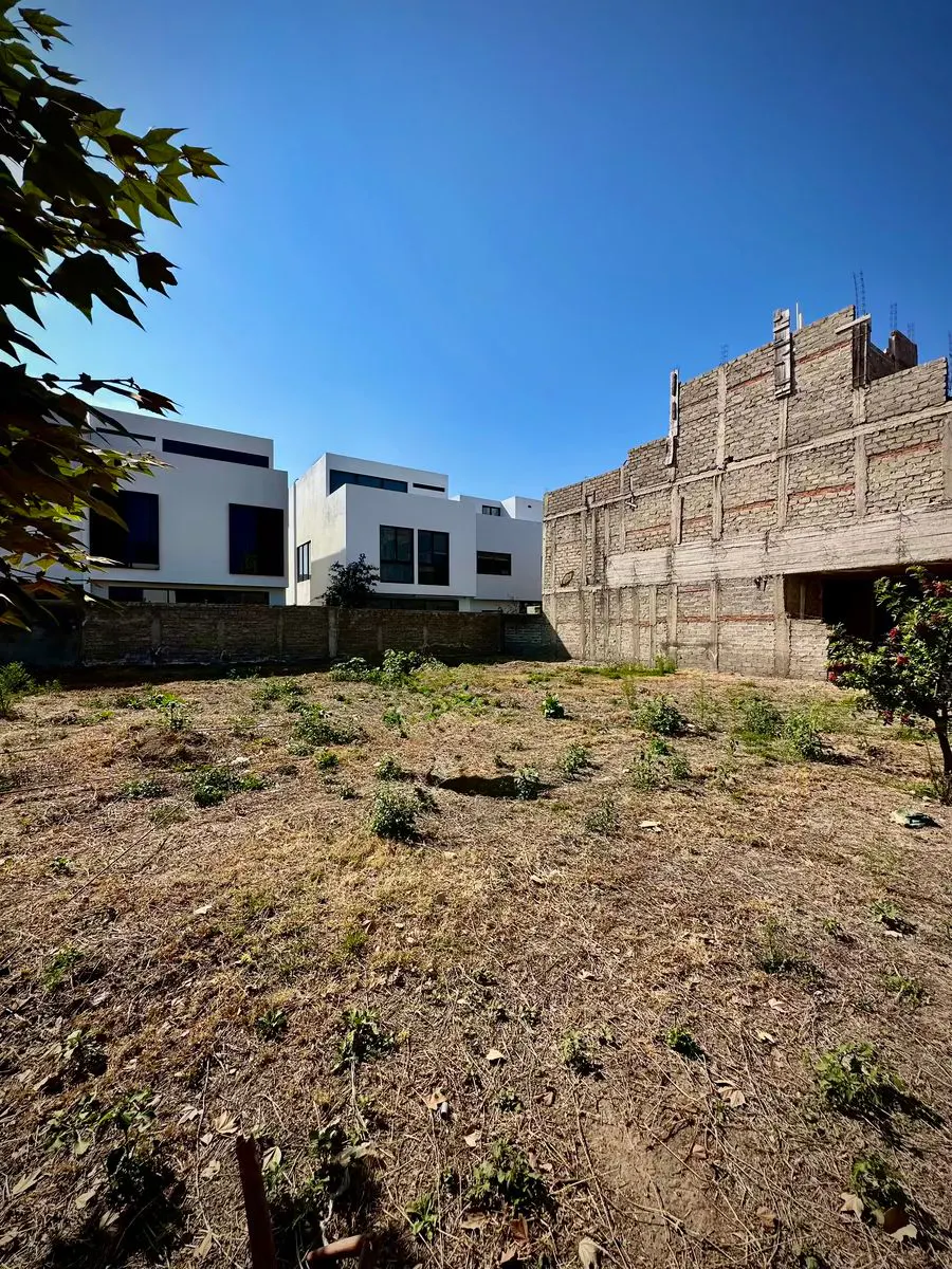 Terreno Spot2