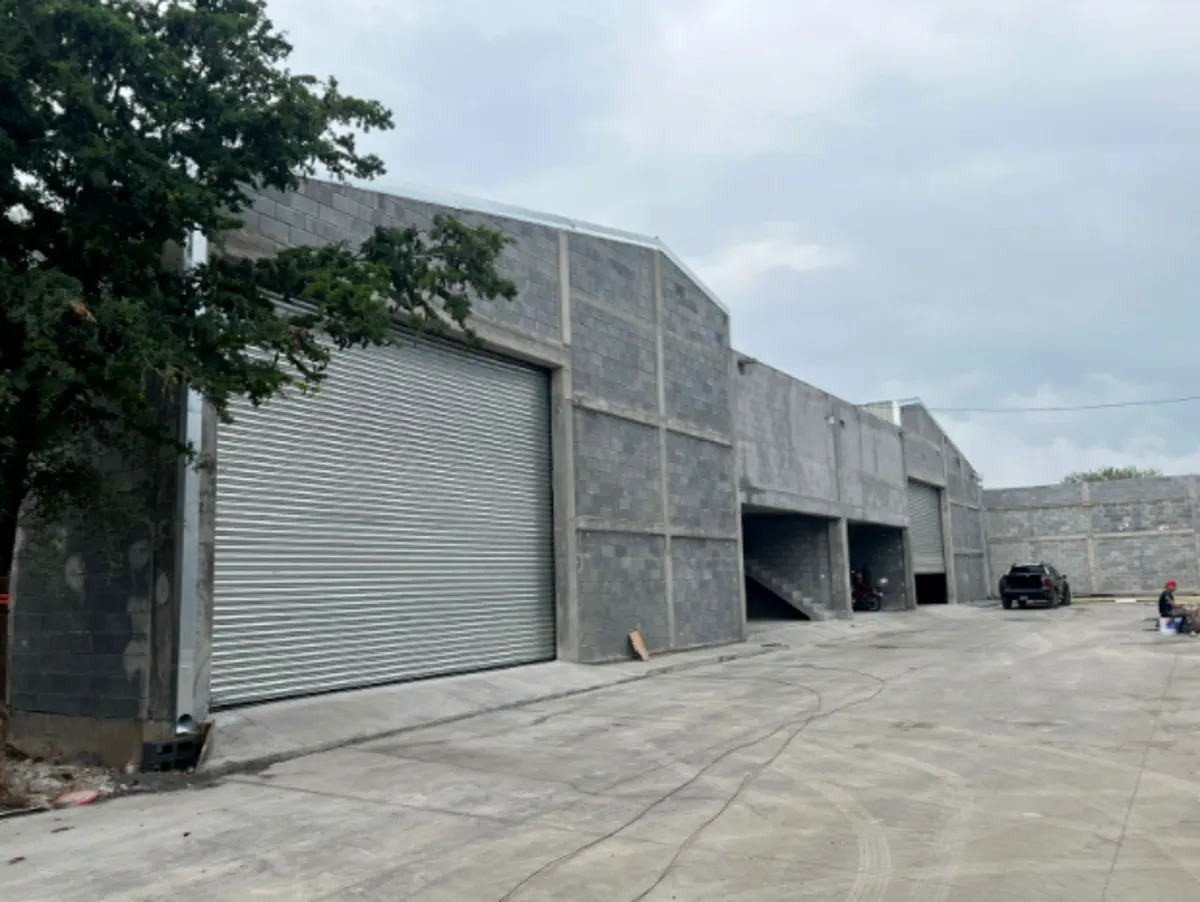 Industrial Spot2