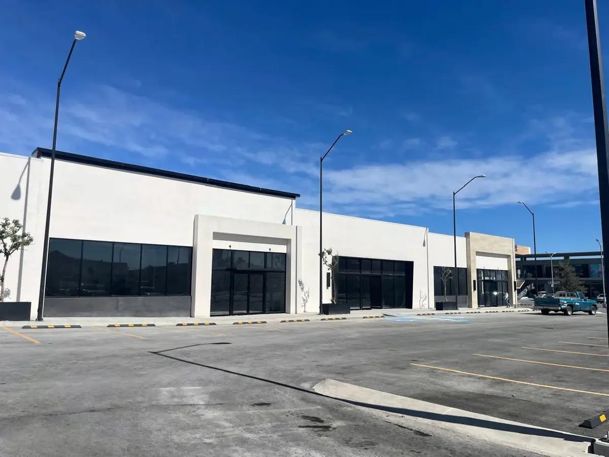 Local Comercial Spot2