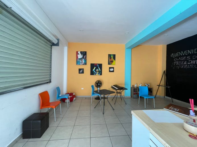 Local Comercial Spot2