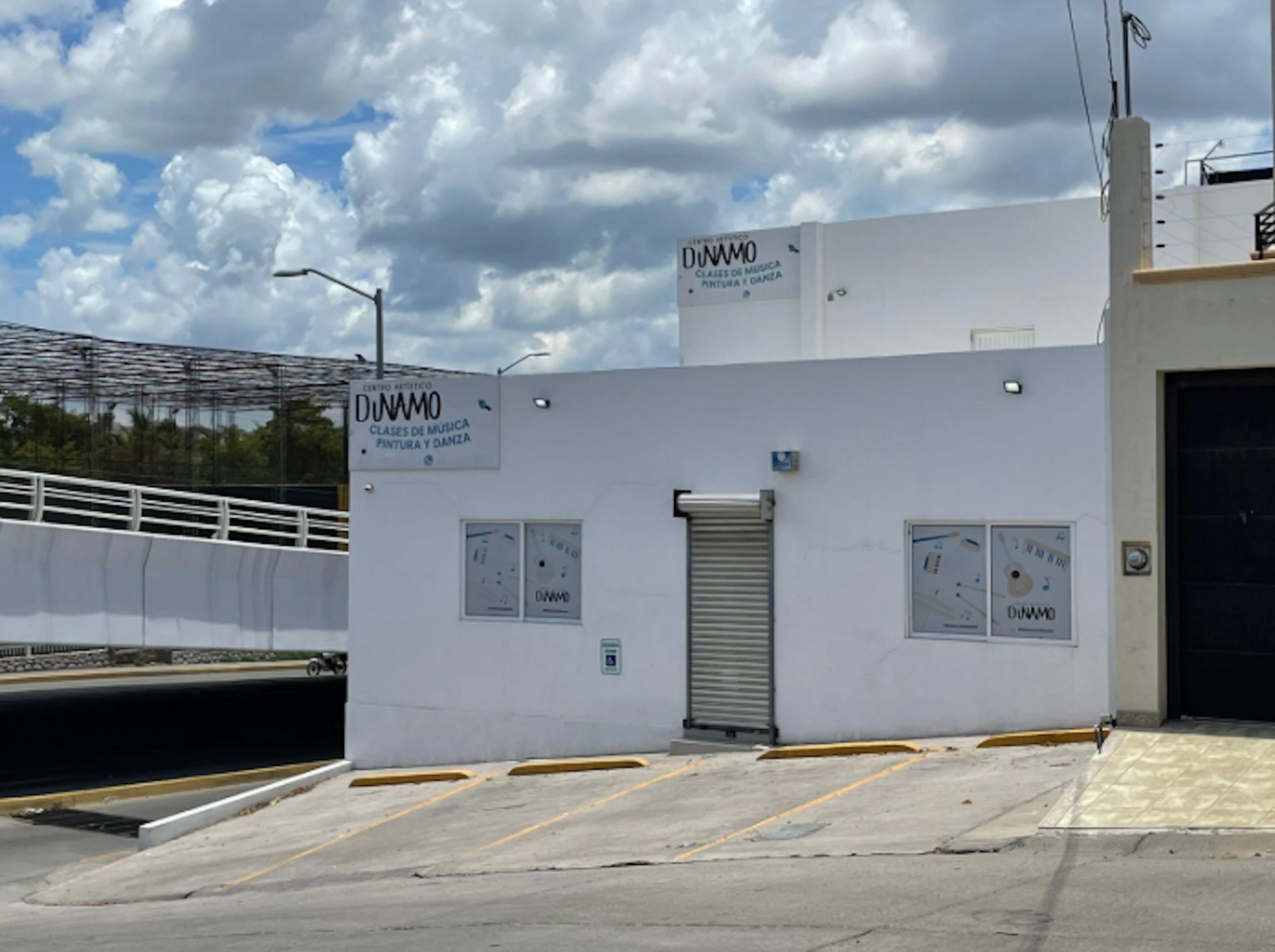 Local Comercial Spot2