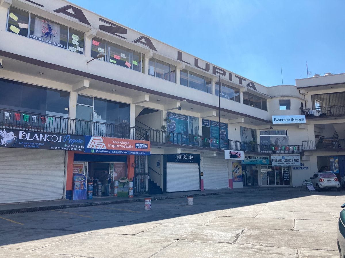 Local Comercial Spot2