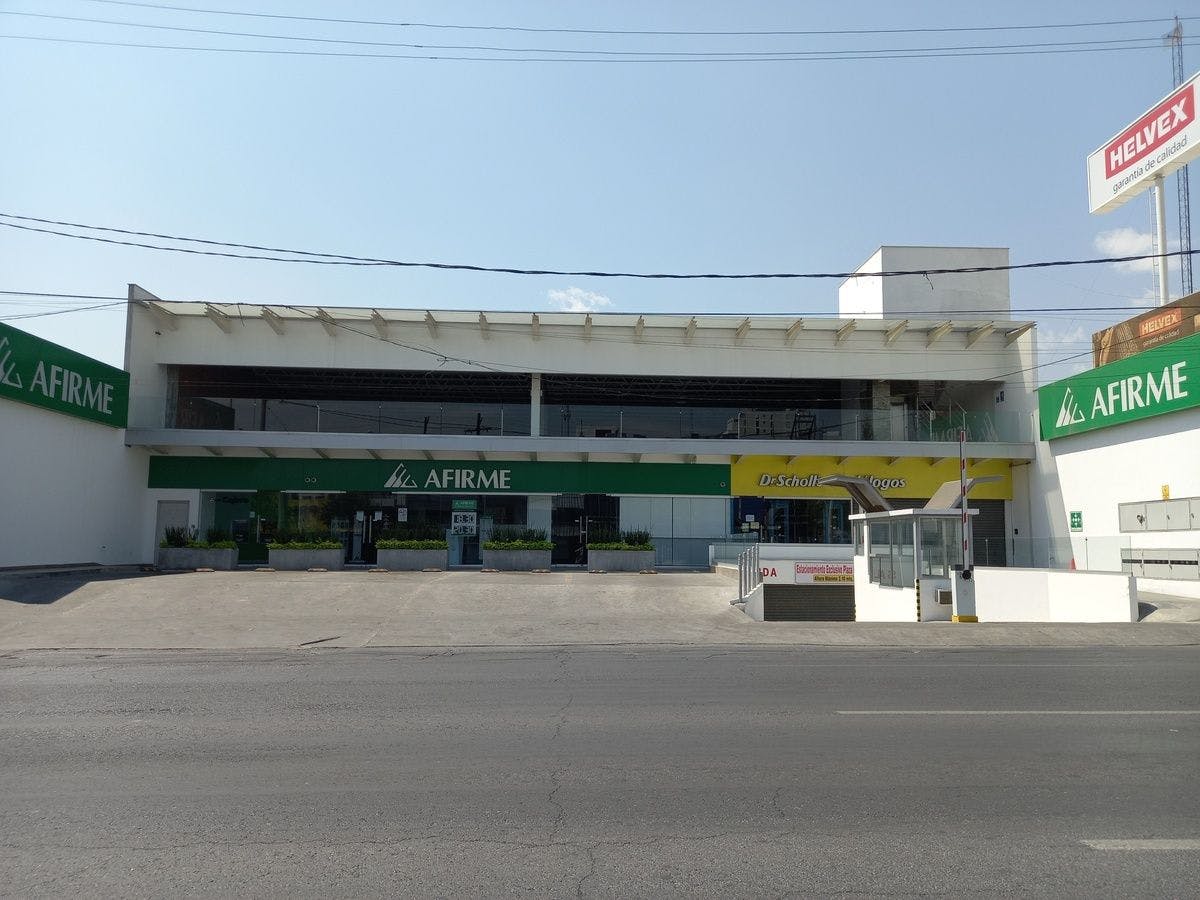 Local Comercial Spot2