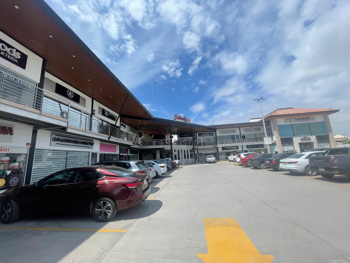 Local Comercial Spot2