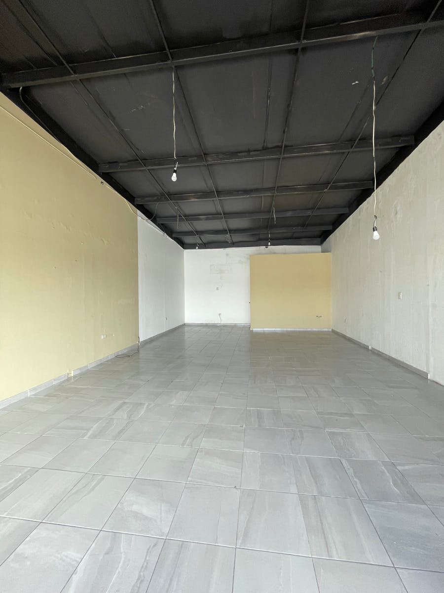 Local Comercial Spot2