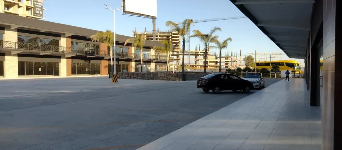 Local Comercial Spot2