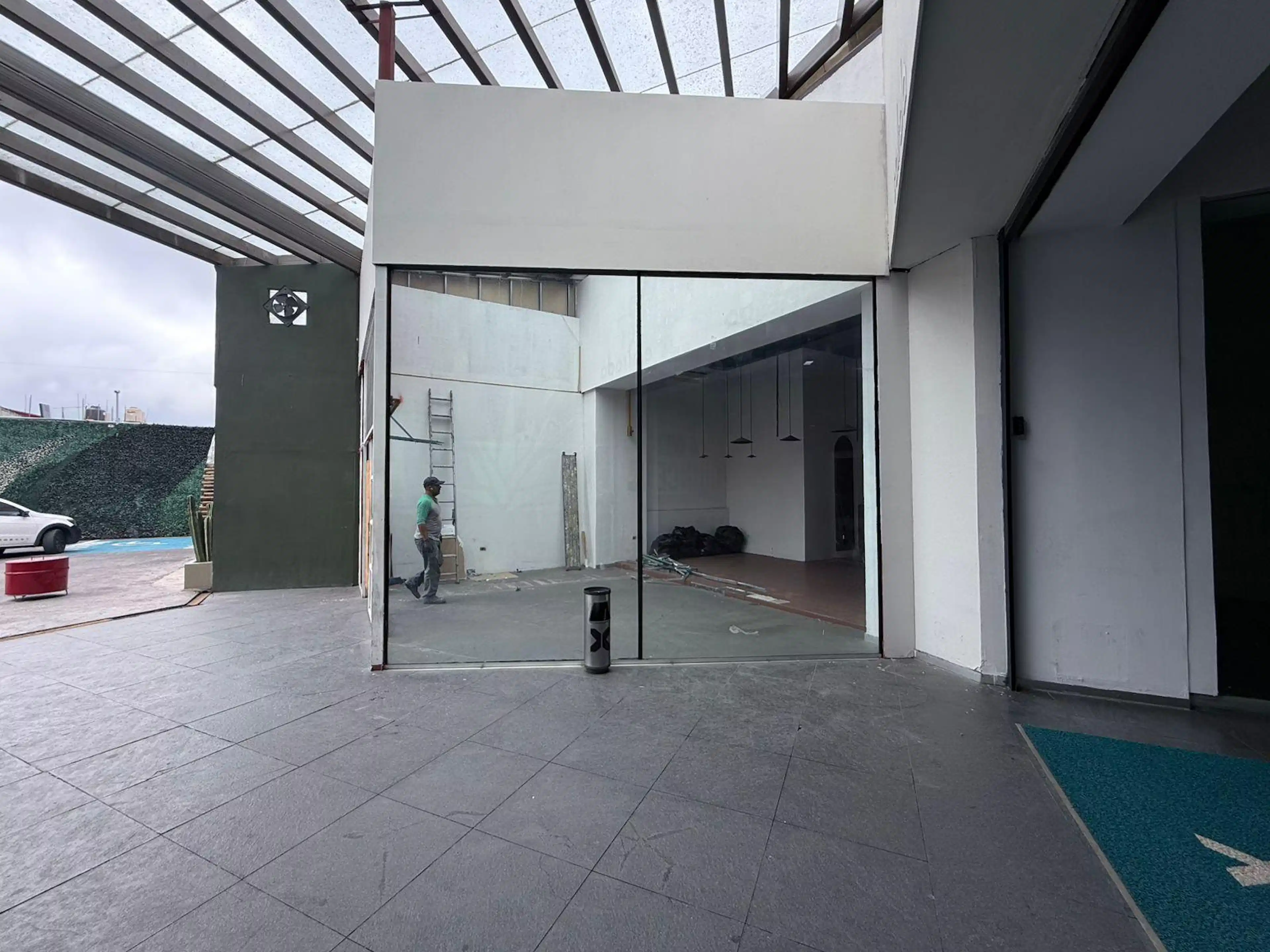 Local En Planta Alta En Renta En Plaza Xanat S/N