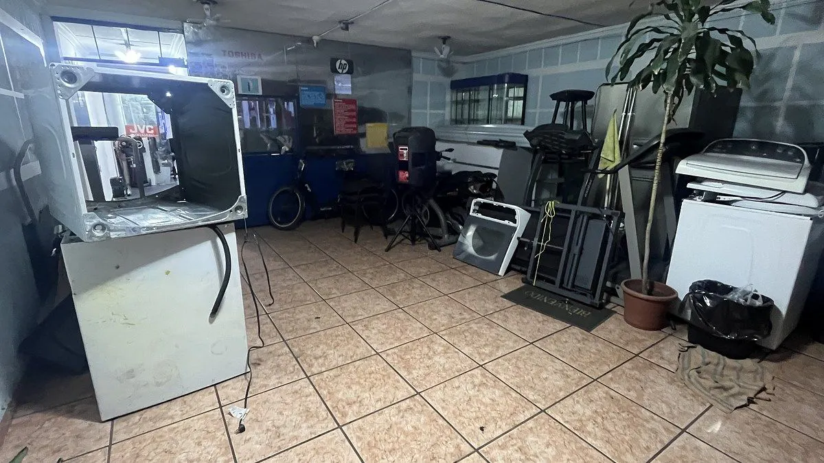 Local Comercial Spot2