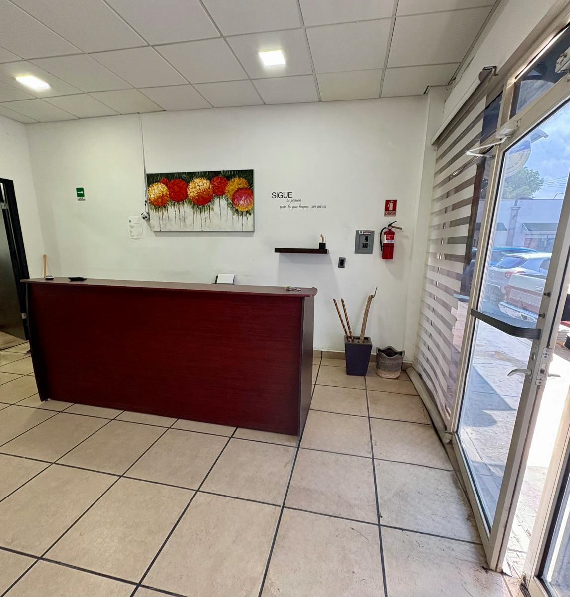 Local Comercial Spot2